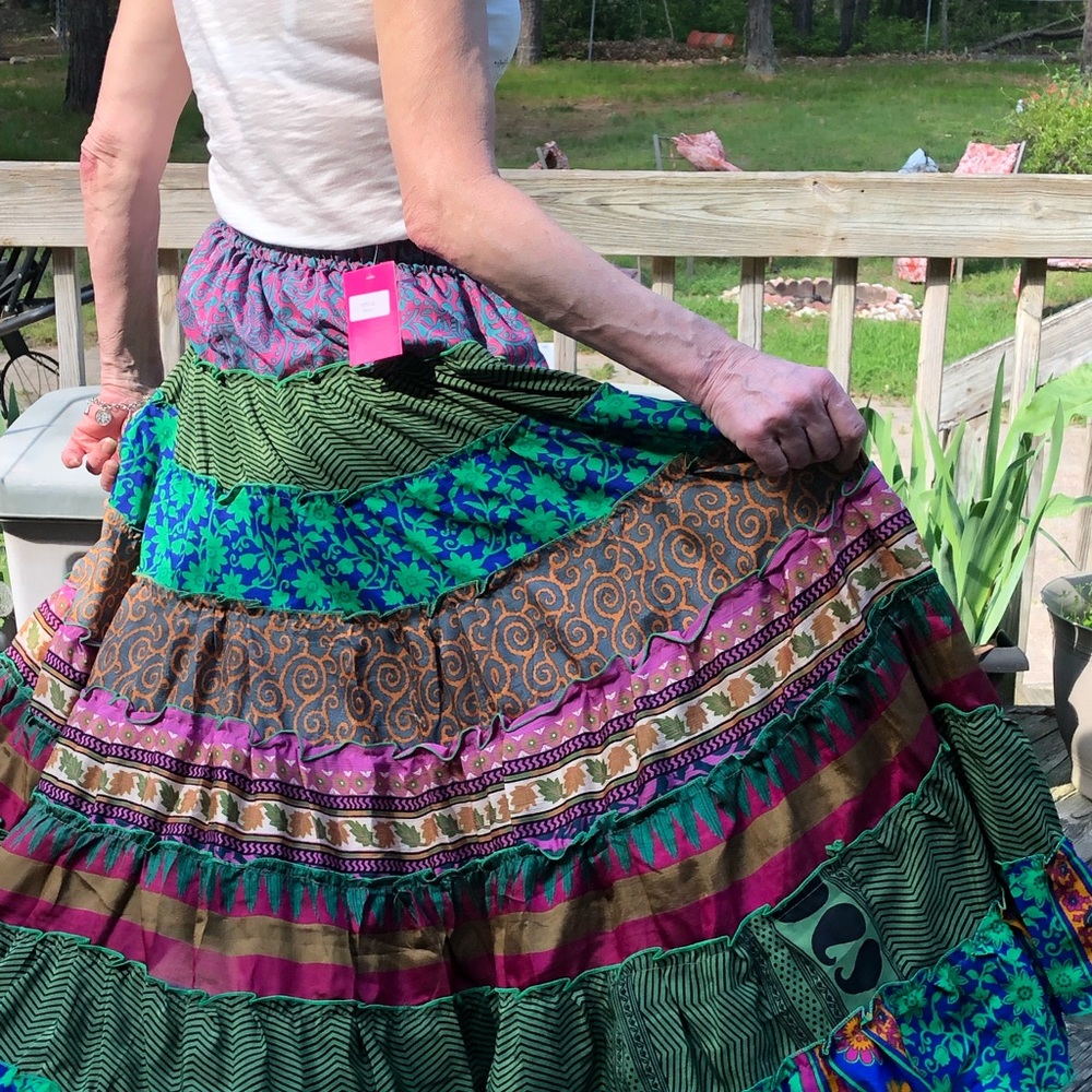 NWT Beautiful boho/festival style long skirt. - Picture 6 of 7